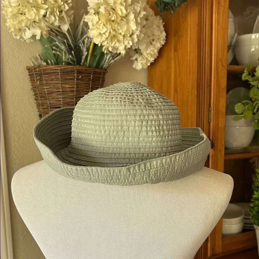 Scala Green and Woven Hat